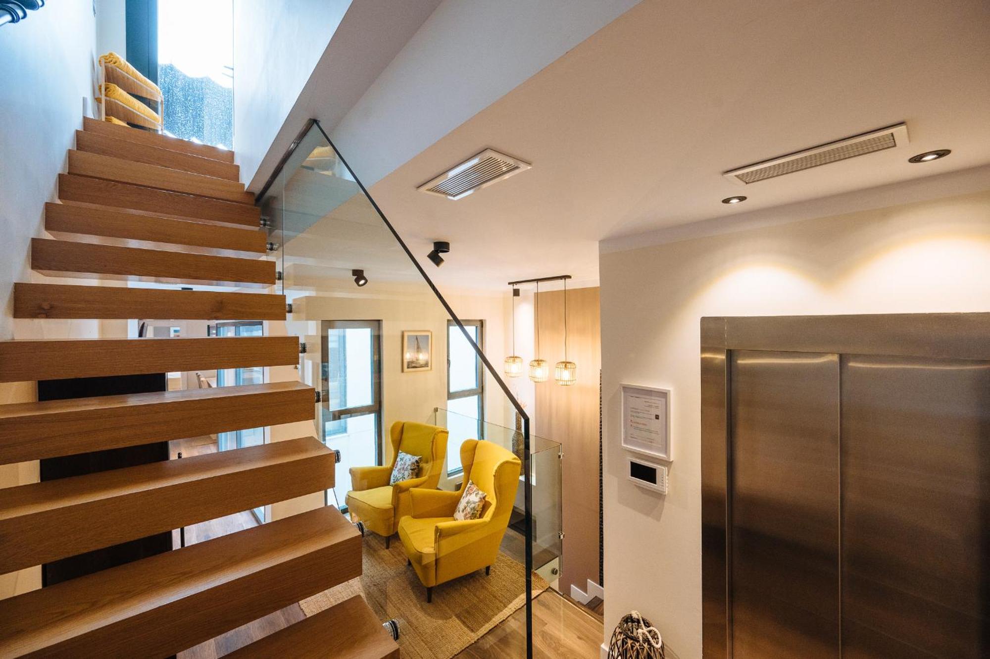 Elegant Duplex 3 Master Bedrooms And Private Sevilla Buitenkant foto