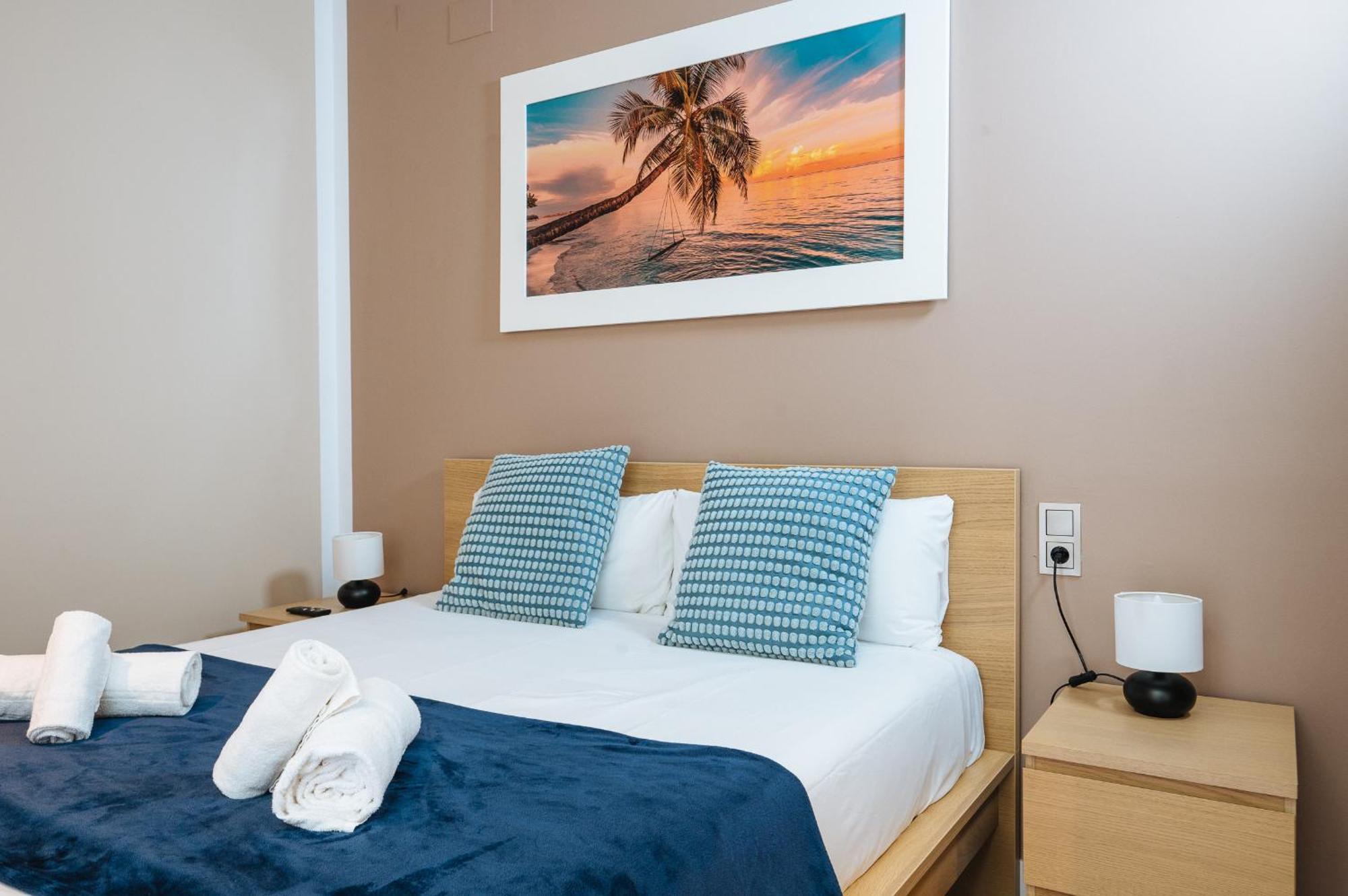 Elegant Duplex 3 Master Bedrooms And Private Sevilla Buitenkant foto
