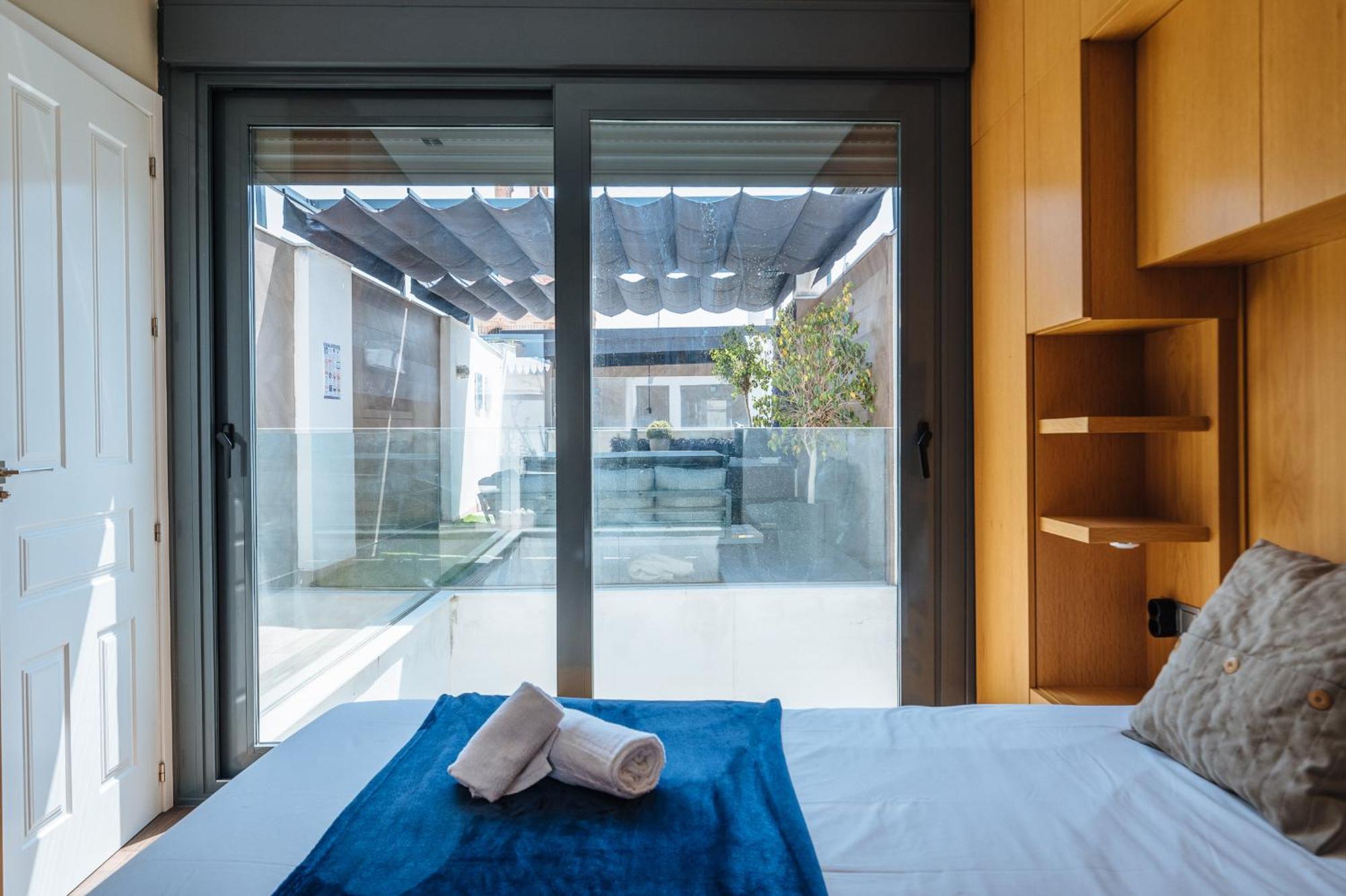 Elegant Duplex 3 Master Bedrooms And Private Sevilla Buitenkant foto