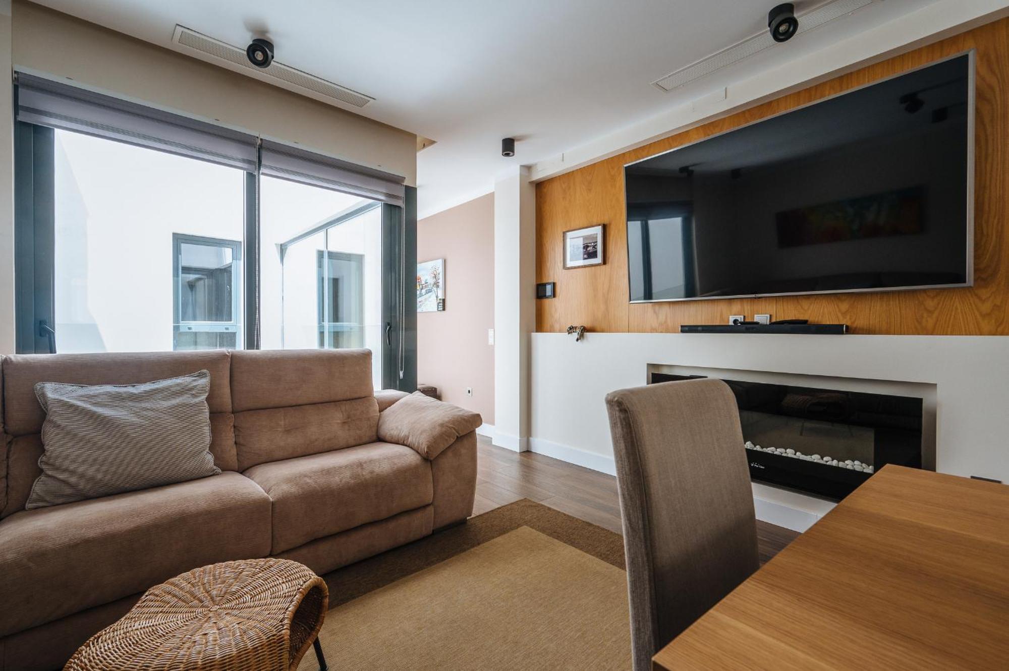 Elegant Duplex 3 Master Bedrooms And Private Sevilla Buitenkant foto