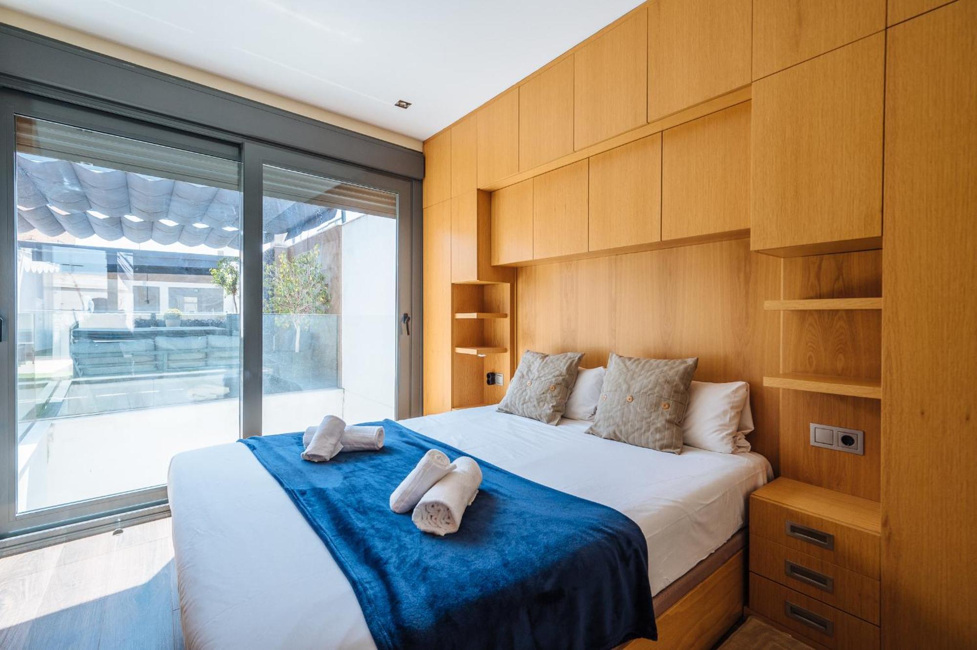 Elegant Duplex 3 Master Bedrooms And Private Sevilla Buitenkant foto