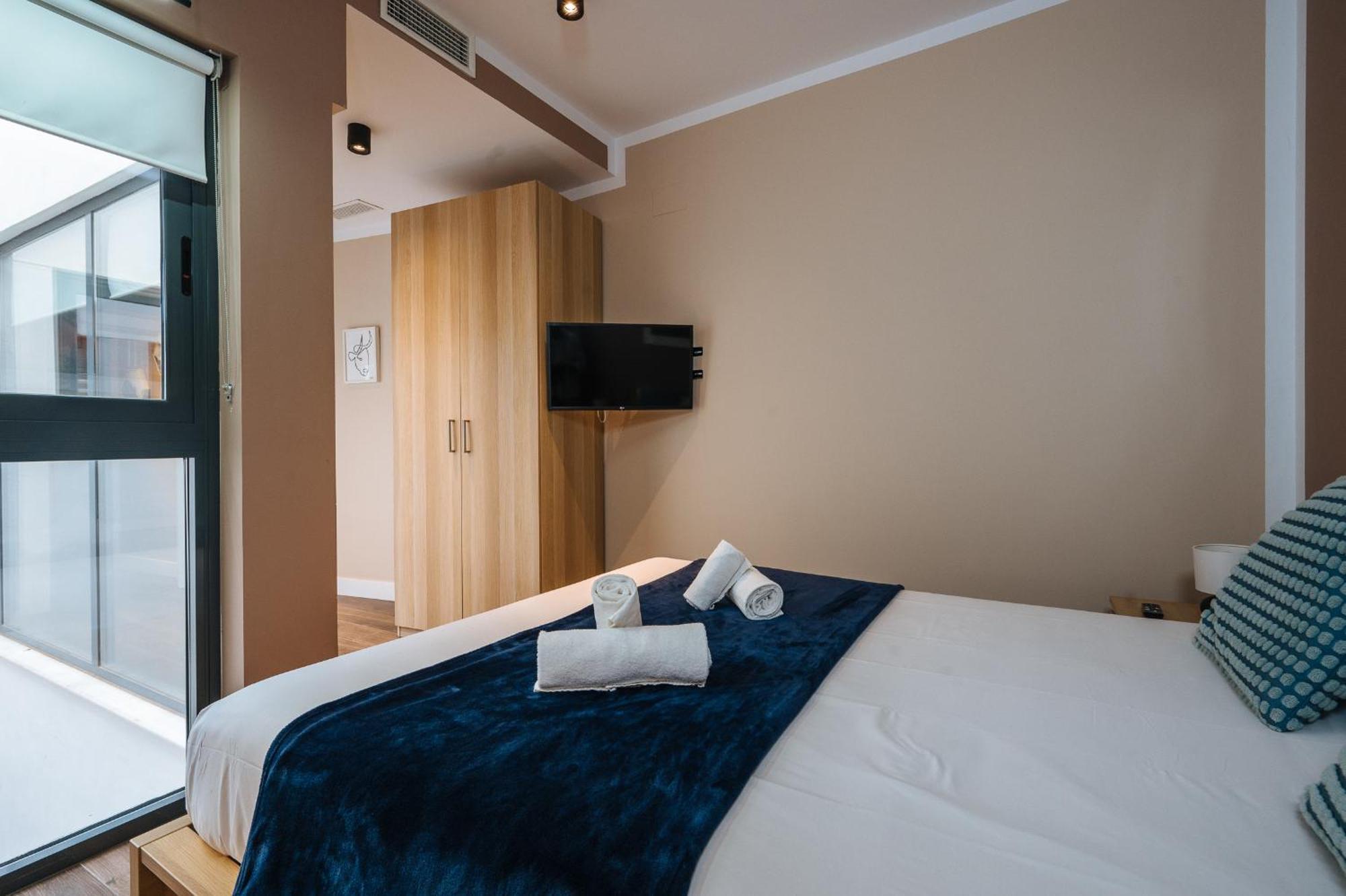 Elegant Duplex 3 Master Bedrooms And Private Sevilla Buitenkant foto